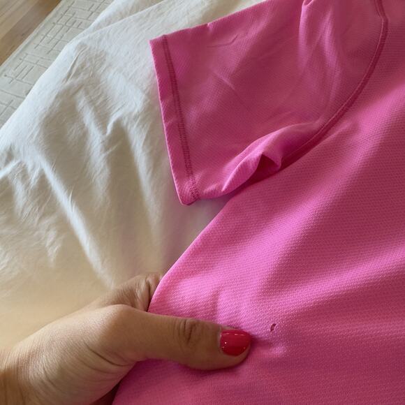 Lululemon Train to Be Crewneck Top Hot Pink Women’s Size 6 Small - Picture 3 of 5